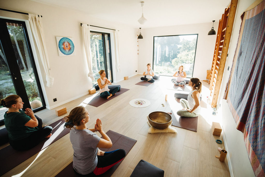 Yoga en Brabant wallon, au Centre Les Pradelles, à Villers-la-Ville